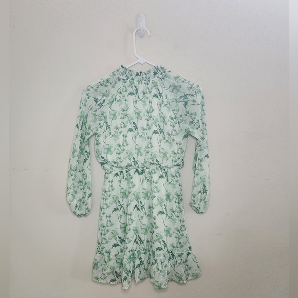 GB Girls Long Sleeve Green Floral Print Dress Sz Meduium - Picture 2 of 6